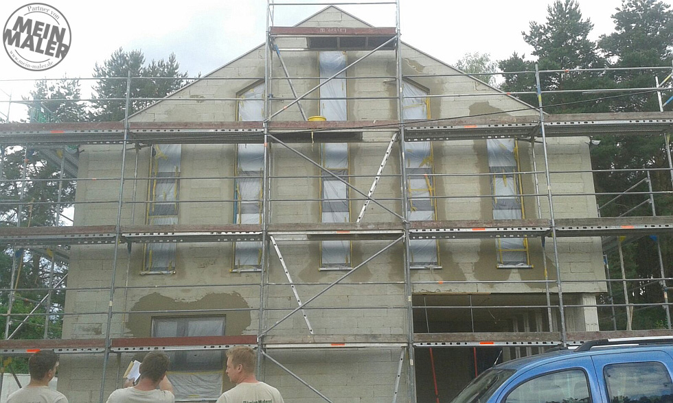 Wärmedämmung Fassade und Malerarbeiten an einem Wohnhaus in Potsdam