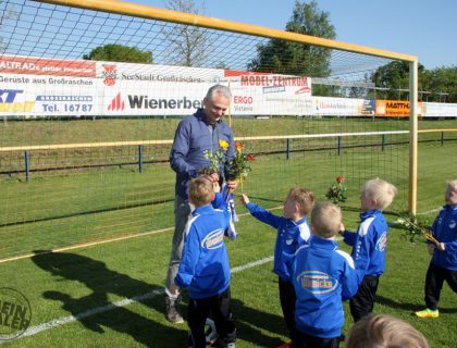 Malermeister Wienicke unterstützt den Großräschener Fußballverein