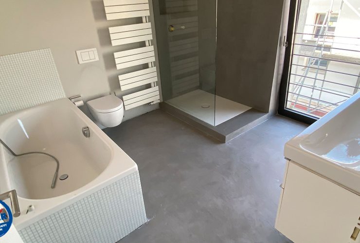 Badezimmer in Betonoptik Marmoroptik vom Lieblingsmaler in Braunschweig Fertig