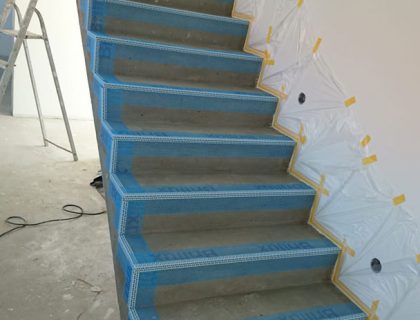 Rohbetontreppe mit Eckschutz vorbereitet Betonoptik Treppe fugenlos Maler Hannover Wedemark 04