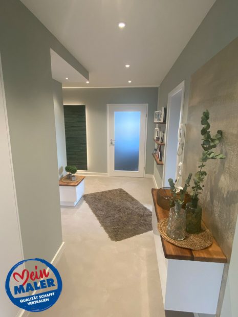 Renovierung eines Flurs in Lauterbach Malerarbeiten Tapezierarbeiten Lackierarbeiten Spachteltechniken 01