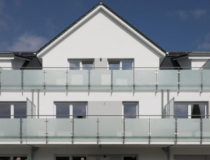 Fassadenanstrich Neubau Malerarbeiten WDVS Waermedaemmung Weetzen Hannover 02
