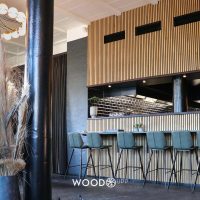 WoodUpp Akupanel Eiche Rustikal Natur Restaurant Thekenbereich