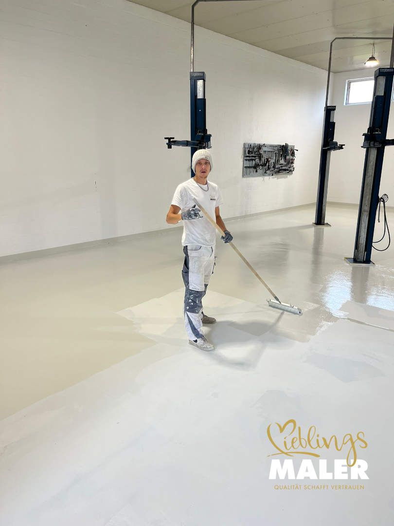 Maler Walsrode Brillux Ausbildungspartner AZUBIs lernen Techniken 01 Maler Walsrode Brillux Ausbildungspartner AZUBIs lernen Techniken 01